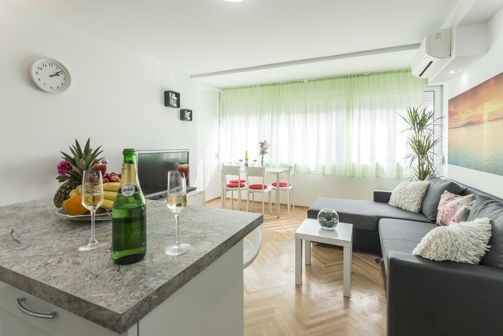 Apartment Petro Oldtown Spalato Esterno foto