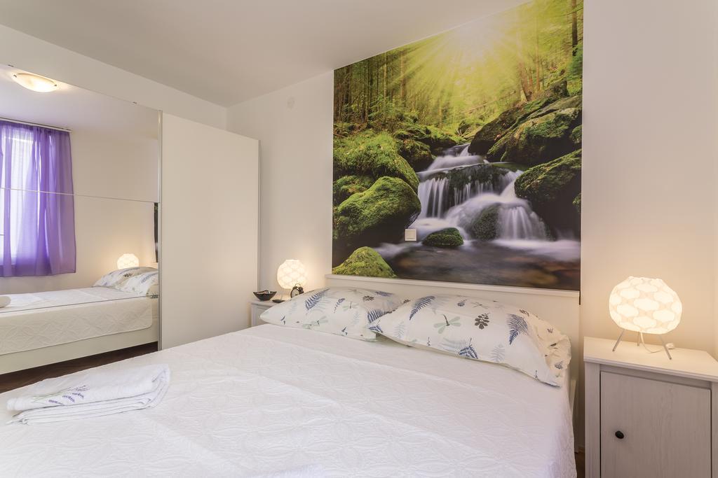 Apartment Petro Oldtown Spalato Esterno foto